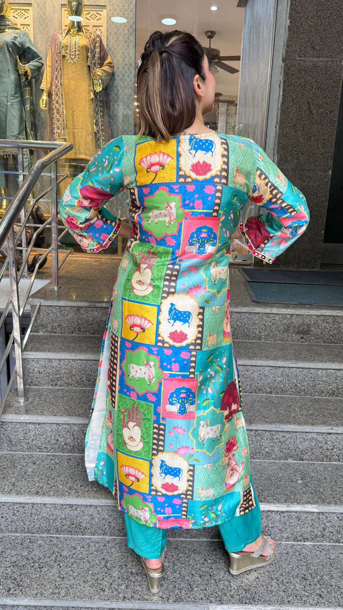 Modak glow Chanderi set