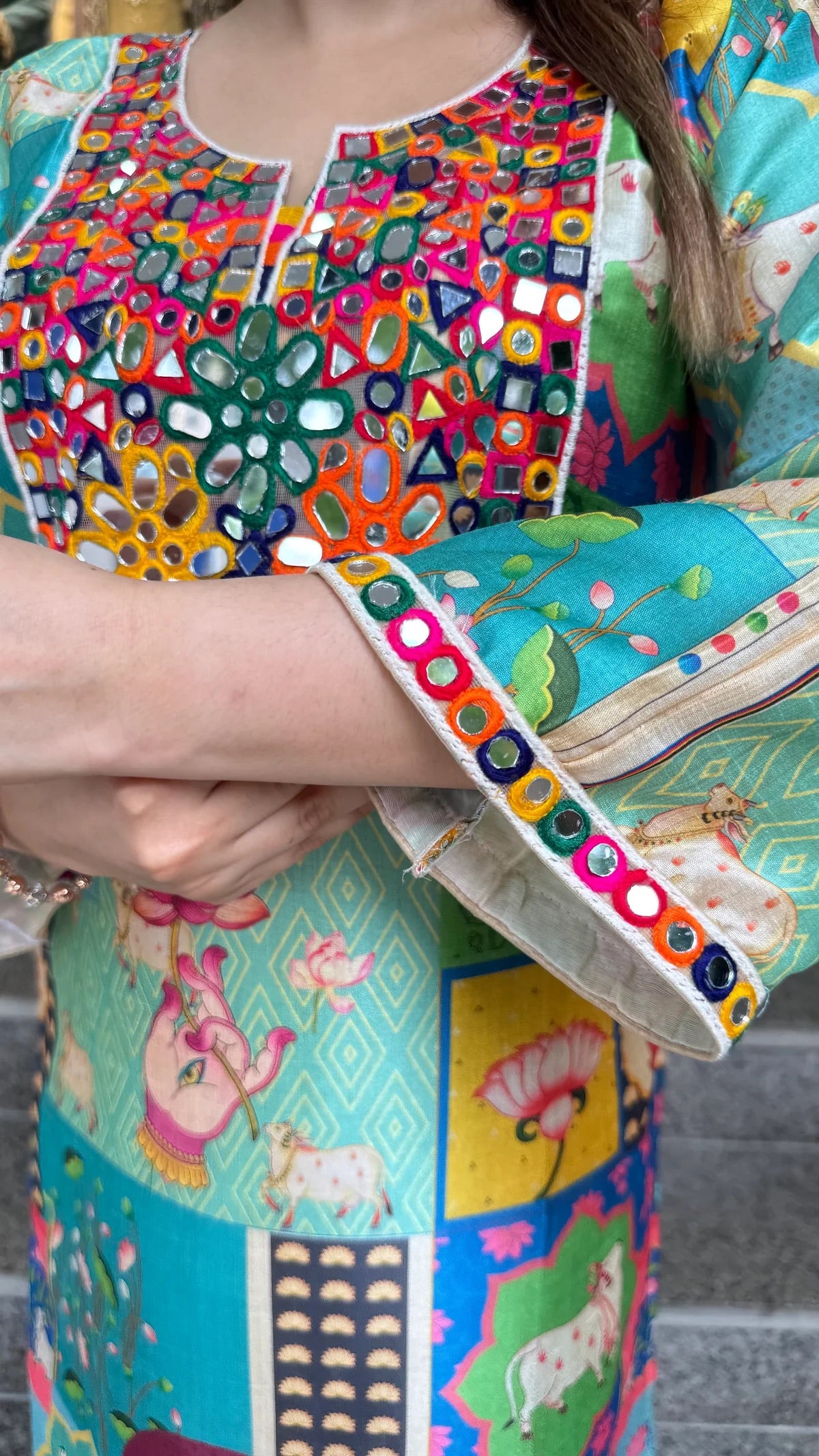 Modak glow Chanderi set
