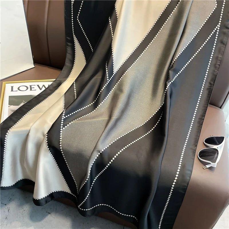 Élan luxe silk scarf