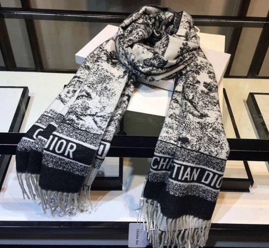 Couture de Fur luxe scarf